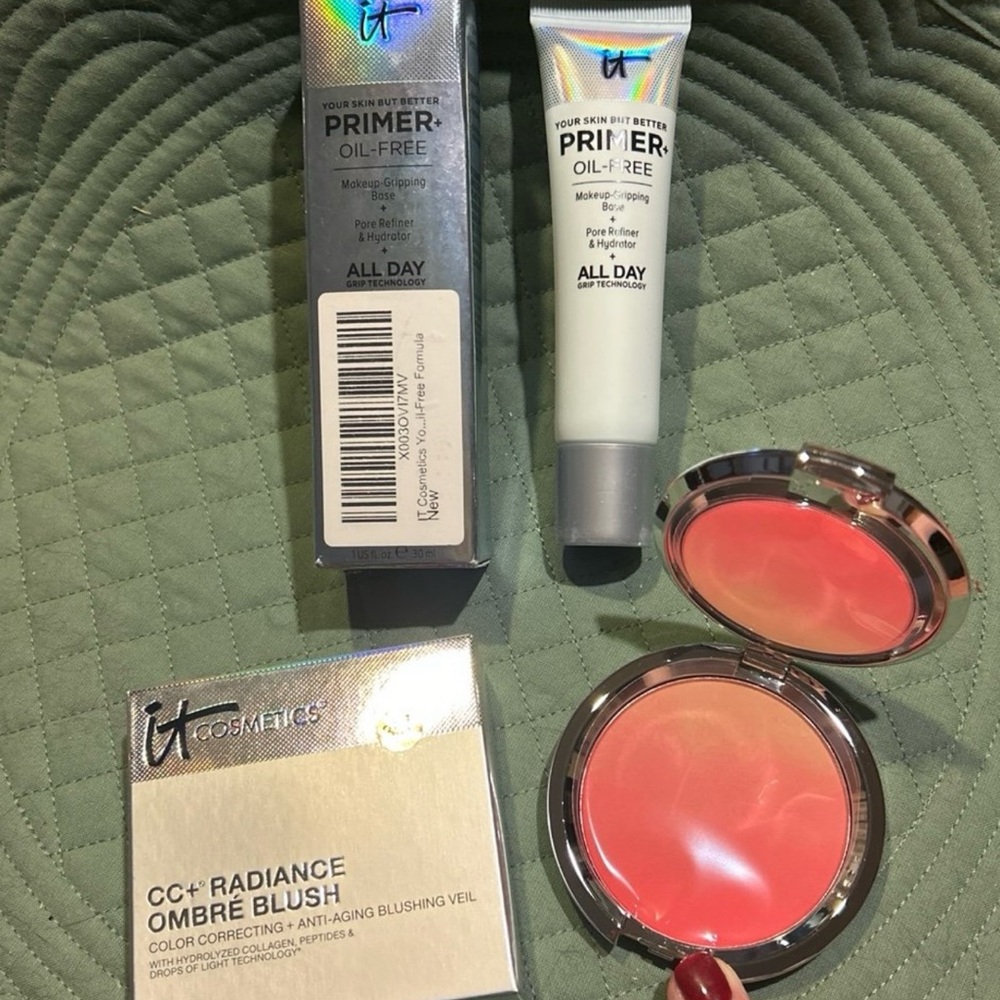 IT Cosmetics Oil-Free Primer and CC+ Radiance Ombre Blush Set
